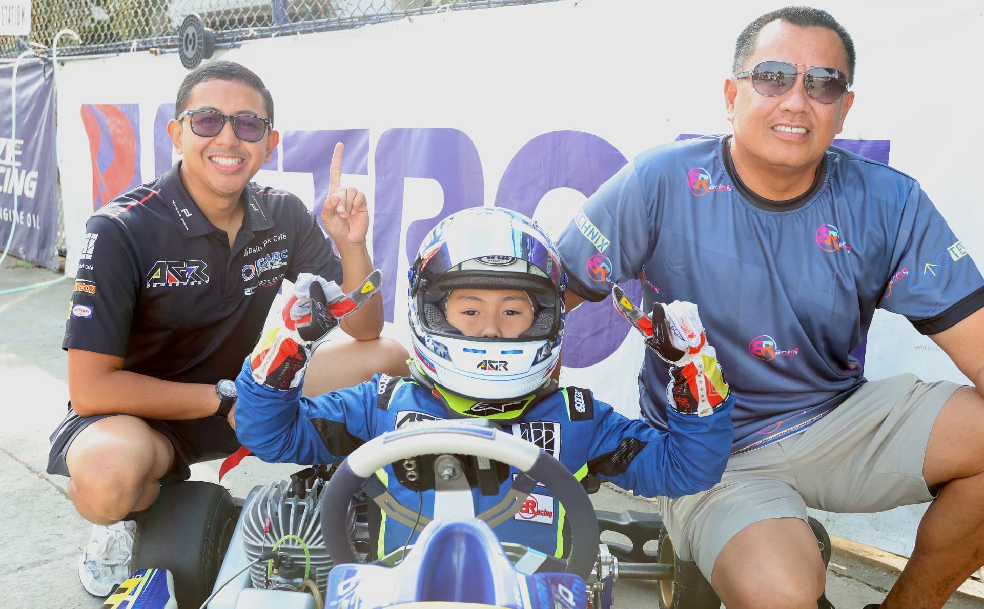 Antonio Racelis in his kart with the BRacing Development team
