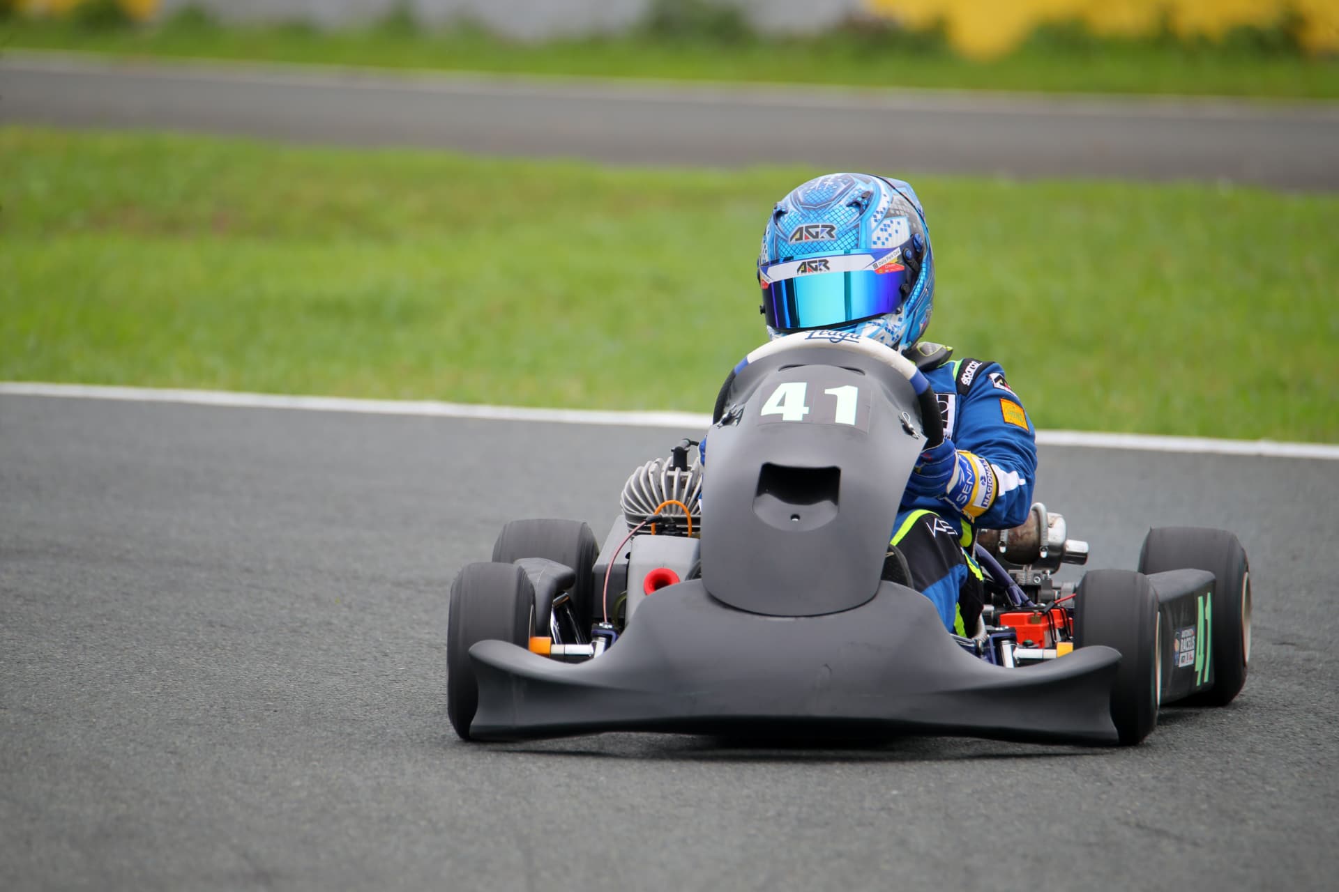 Antonio Racelis on track in kart 41