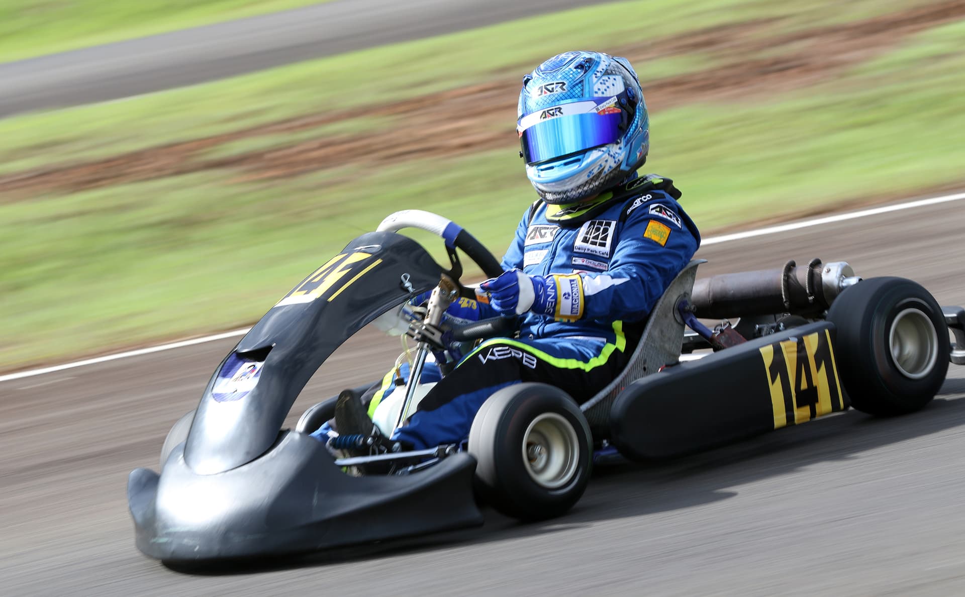 Antonio Racelis leading the MiniROK field