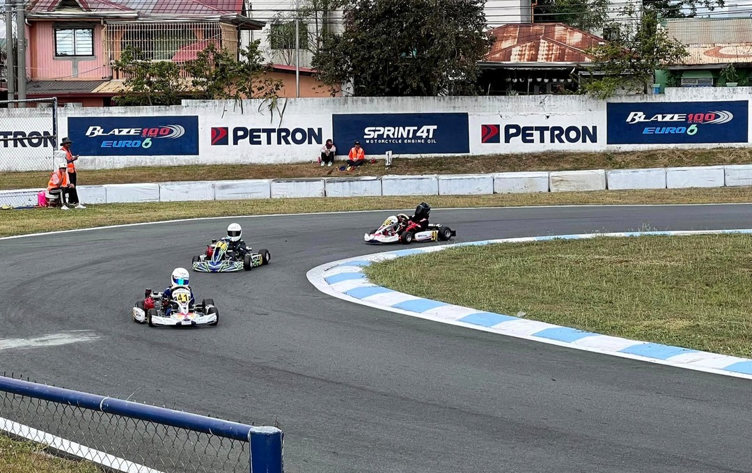 The Cadet field racing at the Petron Academy Clubrace in Carmona
