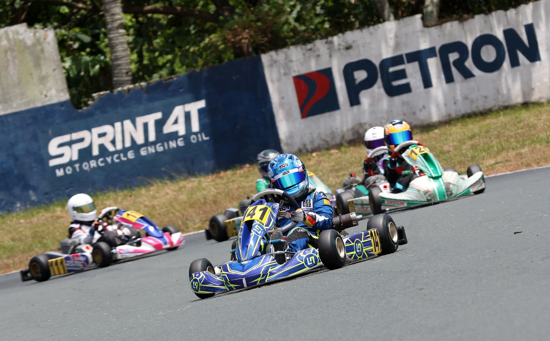 Antonio Racelis leading the MiniROK field