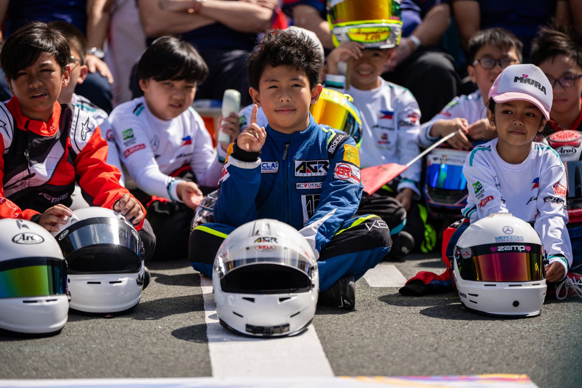 Antonio Racelis with his team at the T4 Cup