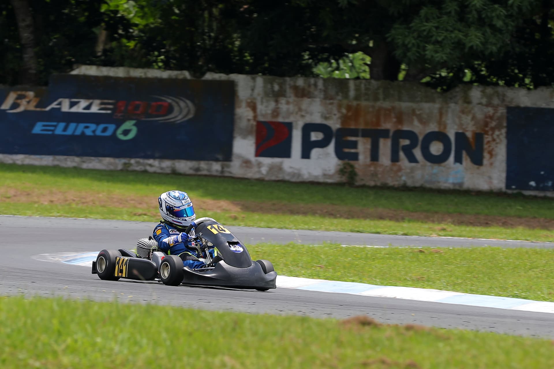Antonio Racelis with the BRacing Development team
