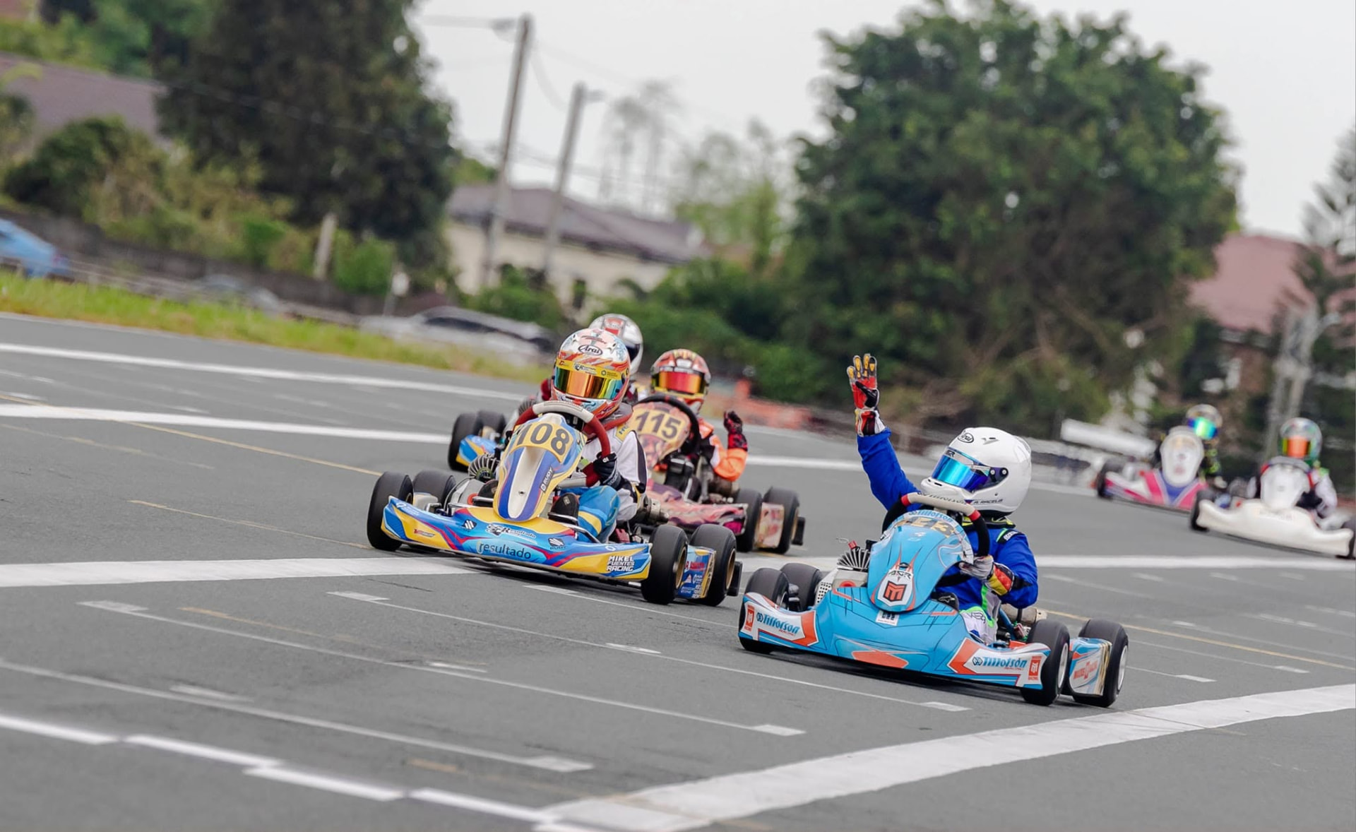Antonio Racelis battling for the lead at the Race of Champions