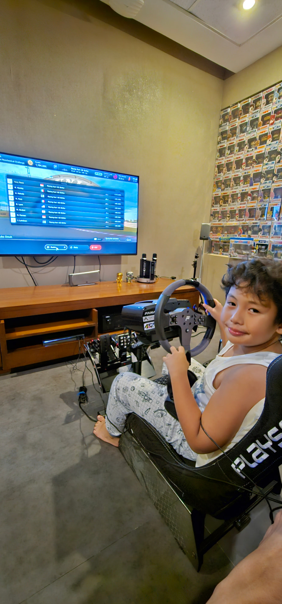 Antonio Racelis at his racing simulator