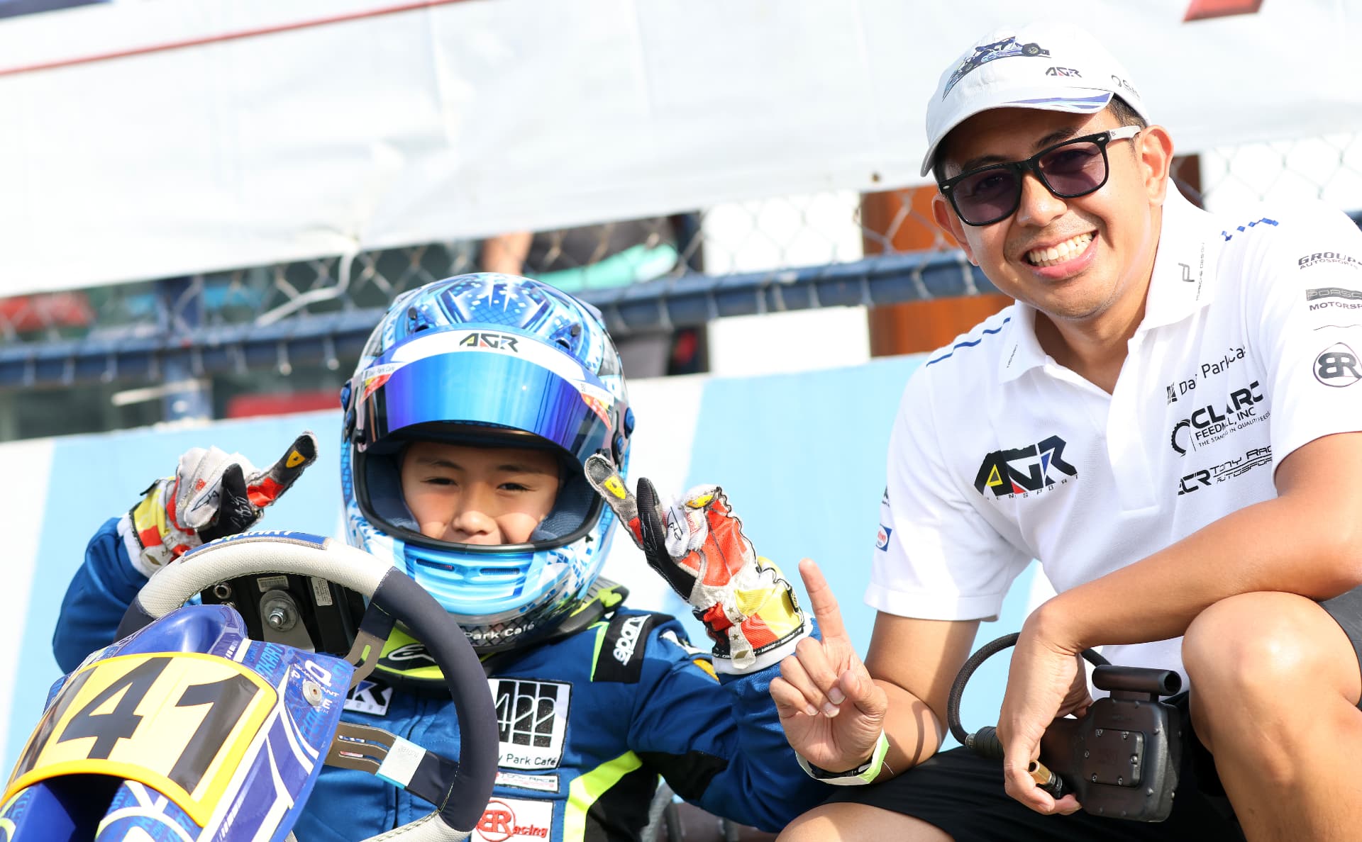 Antonio Racelis with his father before the race